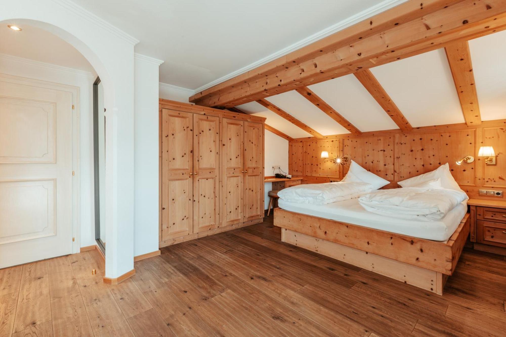 Biohotel Schweitzer 米耶明 外观 照片