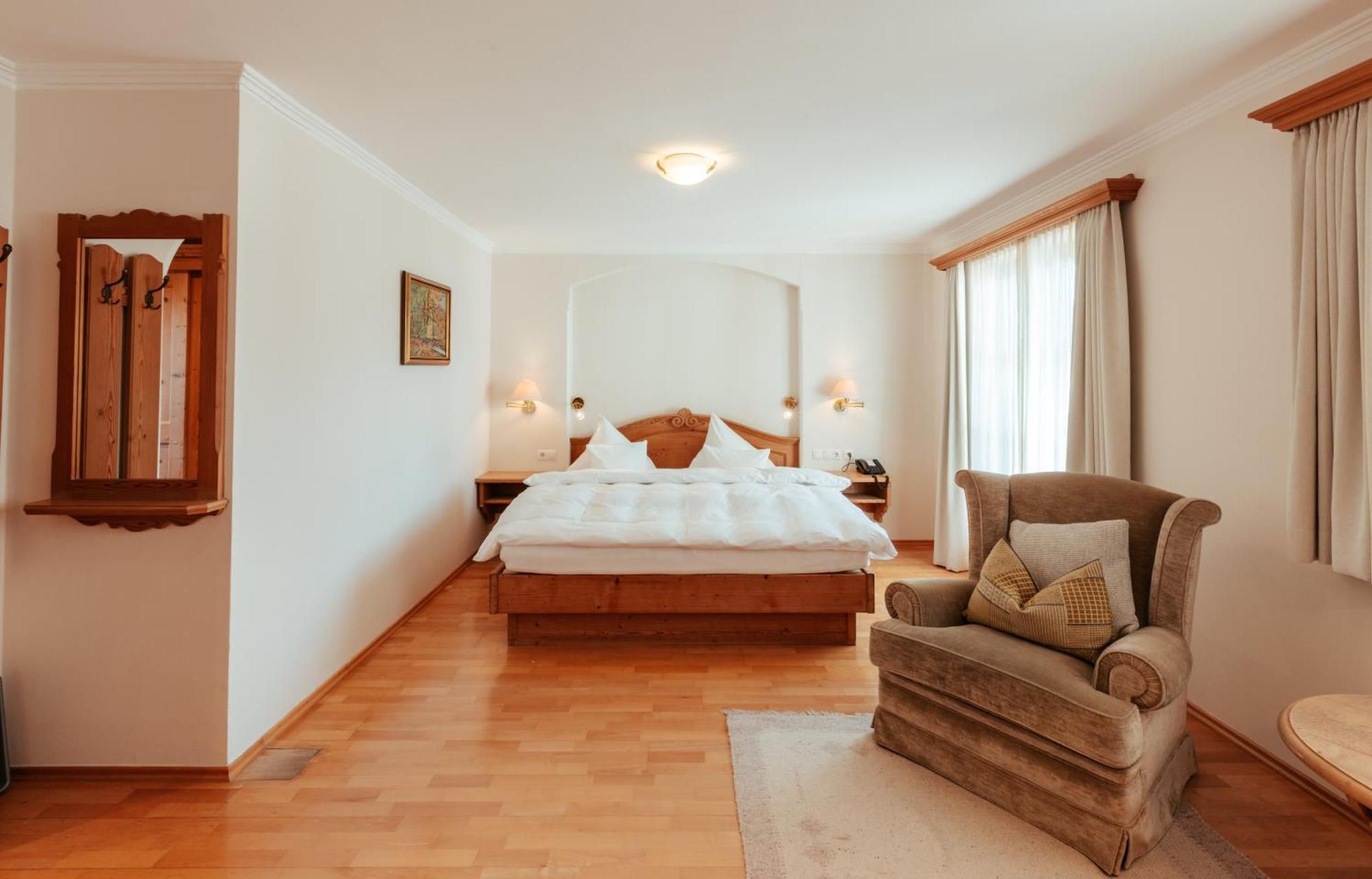 Biohotel Schweitzer 米耶明 外观 照片